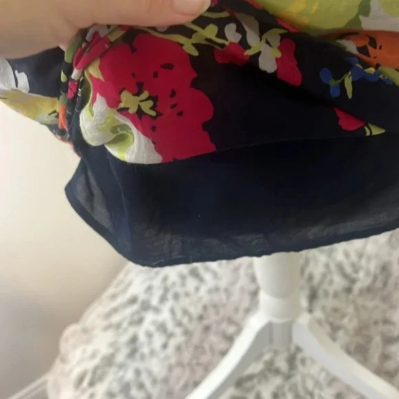 Loft Black Floral Tank Blouse Size Small - Picture 8 of 10